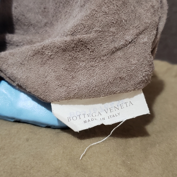 ❗SOLD❗5️⃣9️⃣0️⃣Auth Intrecciato Small Chain - Picture 4 of 15